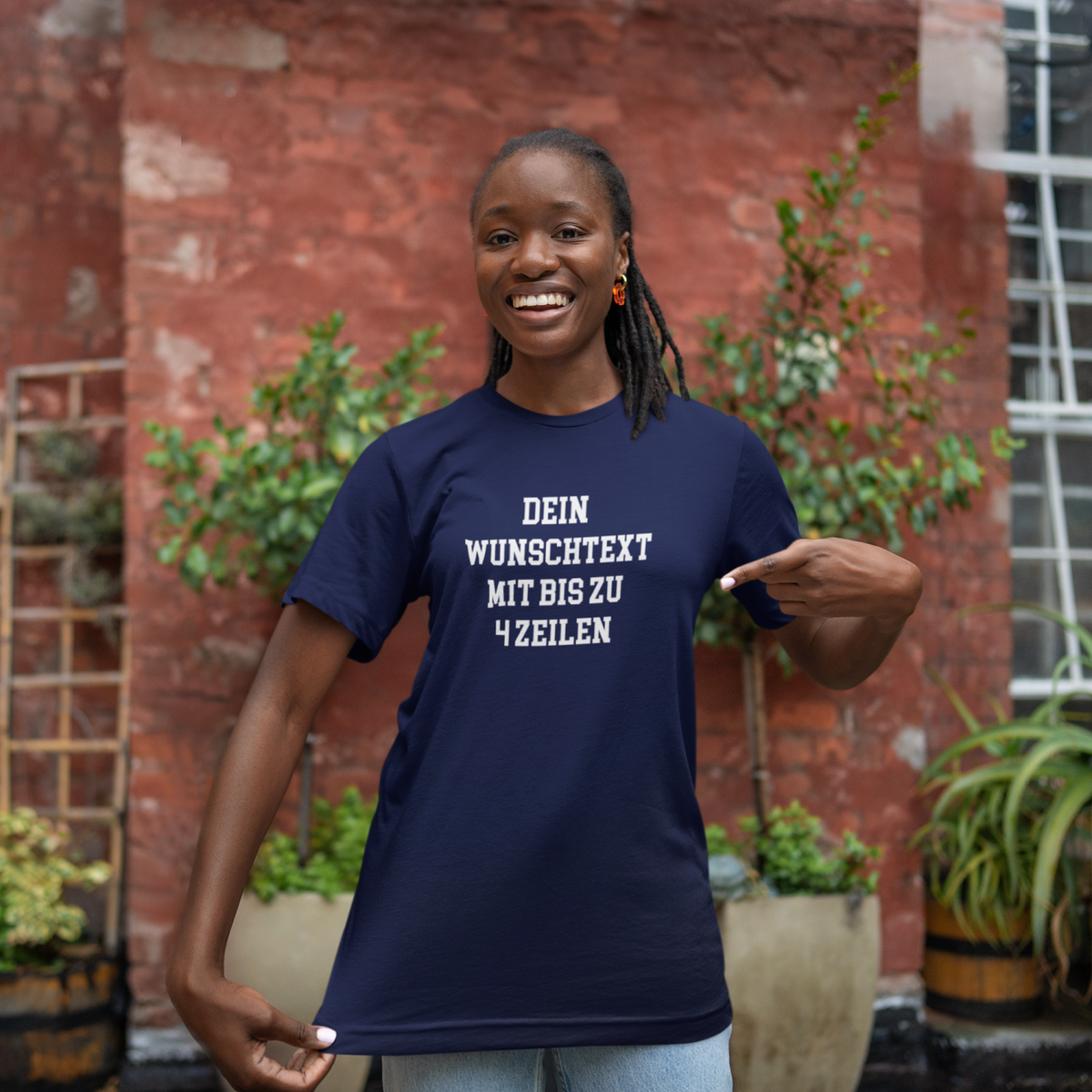 T-Shirt selbst gestalten mit Wunschtext – bis 4 Zeilen Frontprint – personalisiertes Shirt mit Name – Vorderdruck individuell bedrucken – Mannschaftsshirt, Vereinskleidung, Geschenkidee